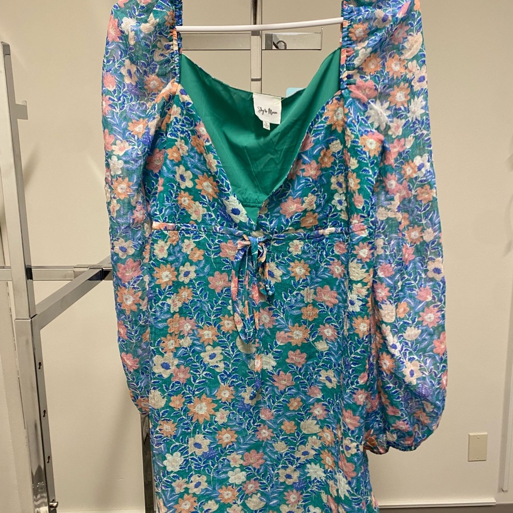 Floral Green Dress with Puff Sleeves